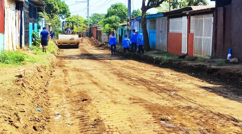 alcaldia, managua, construccion, calles, barrio, 30, mayo, reyna rueda