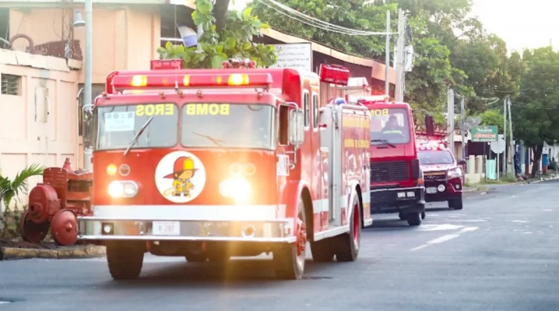 bomberos unidos, nicaragua, semana santa, amores de verano, servicios