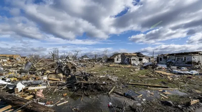 tornado, illinois, estados unidos, muertos, heridos