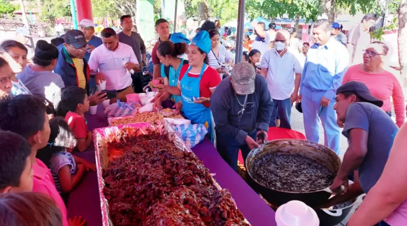 diria, granada, almibar, frutas, dulce, tradición