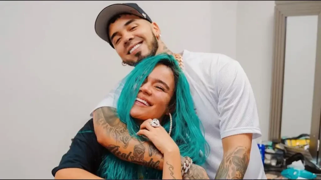 Anuel, pide, perdón, Karol, G, colaboración, Wisin, Exx, Mi, lanzamiento, levantan, cantante, expareja, sospechas,