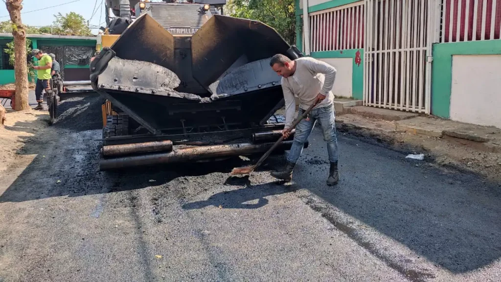 calles, alcaldía, Managua pueblo, programa, continúan, obras, asfalto, ejecutando, progreso, trabajando, 