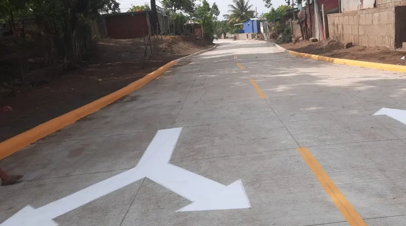 ciudad sandino, calles para el pueblo, mejoramiento de calles, barrio comandante daniel ortega,