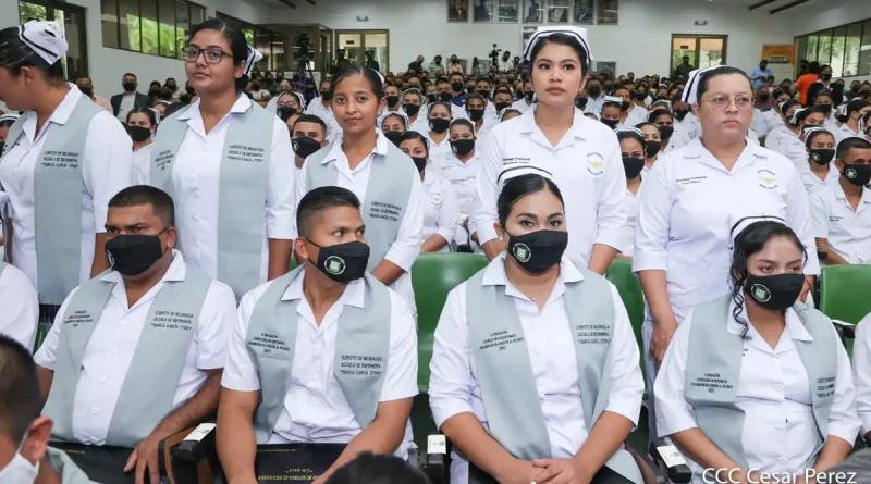 ejercito de nicaragua, enfermeros, enfermeras, graduacion,