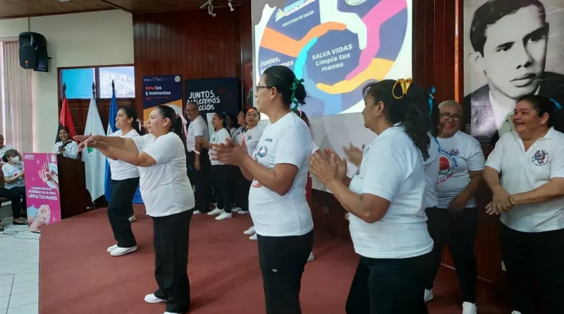 lavado de manos, hospital la mascota, personal de salud, minsa, ministerio de salud,