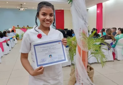 promoción, enfermería, SILAIS, Managua, auxiliares, segunda, MINSA, nuevos, gradúan,