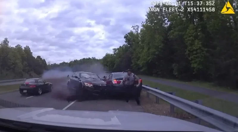 accidente de transito, estados unidosk, caroliina del norte, policiA se salva de accidente debntransito,