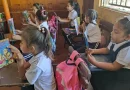 estudiantes, infantes, primer, grado, lectura, voz, alta, centro, República, Canadá, jornada, MINED,