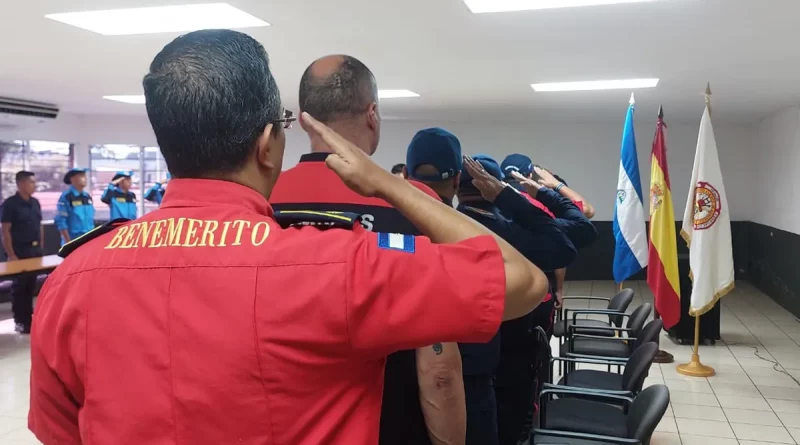 Bomberos, nicaragua, manejo de emergencias, capacitacion, rescate acuatico,