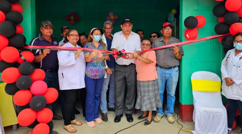 centro oftalmologico, matagalpa, sala de espera, nicaragua, sadrach zeledón