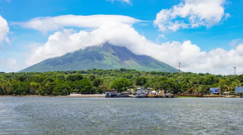 ometepe, isla, puerto, nicaragua, empresa portuaria, moyogalpa, epn, puertos de nicaragua, construcción, isla de ometepe, gaspar, gaspar garcia