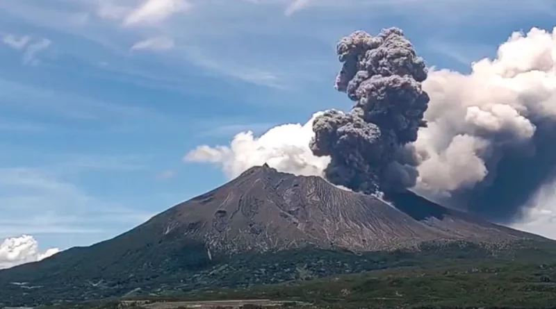 erupcion, volcan, japon, humo, sakurajima