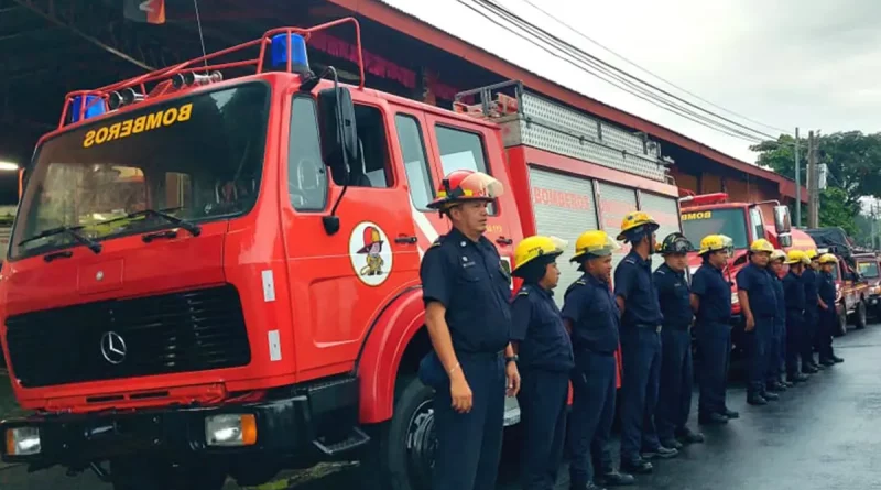 nicaragua, bomberos unidos, caribe sur, camiones, desplazamientos