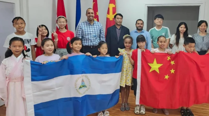 embajada de nicaragua en beijing, beijin, china, estudiantes en el programa niños y niñas diplomaticas