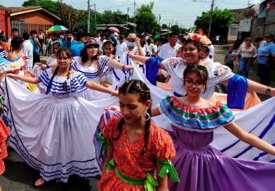 fiestas patrias, managua, mined, ministerio de educacion, colegios, escuelas, estudiantes, excelencia academica