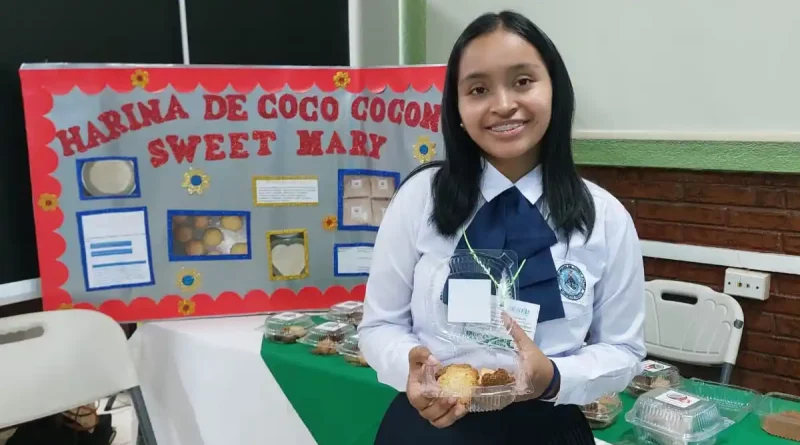 galletas de coco, harina de coco, mined, estudiantes, nicaragua, ministerio de educacion,