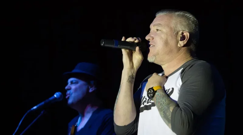 fallece, exvocalista, smash mouth, viral, estados unidos