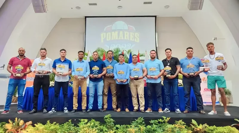 jugadores, premiados, galardonados, IND, premiación, Campeonato Nacional, German Pomares Ordoñez, Pomares 2023, béisbol, deportes,