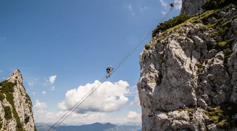 turista, muere, escalera al cielo, montaña, austria