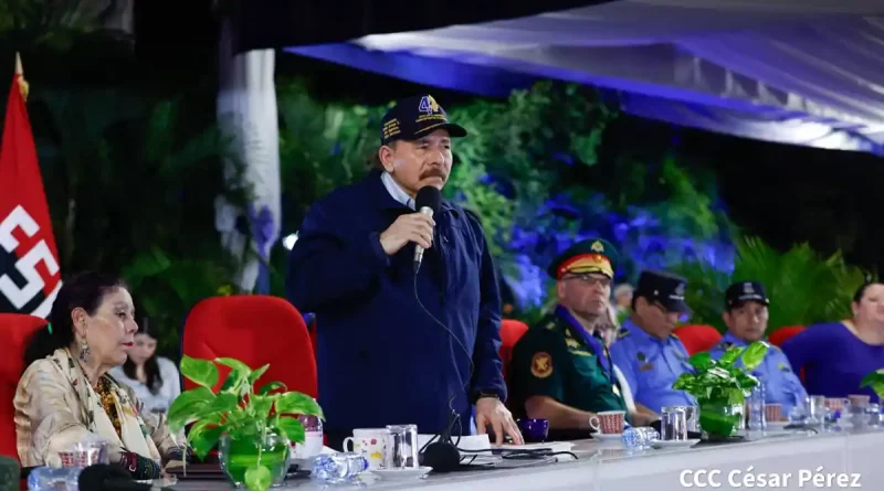 policia de nicaragua, policia nacional, 44 aniversario, daniel ortega, rosario murillo, francisco diaz madriz, nicaragua,