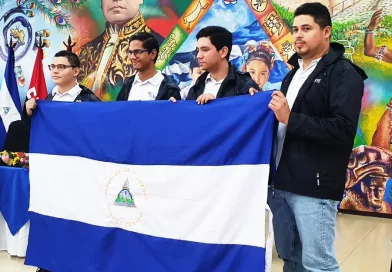 abanderamiento, estudiantes, mined, ministerio de educación, nicaragua, olimpiadas matemáticas
