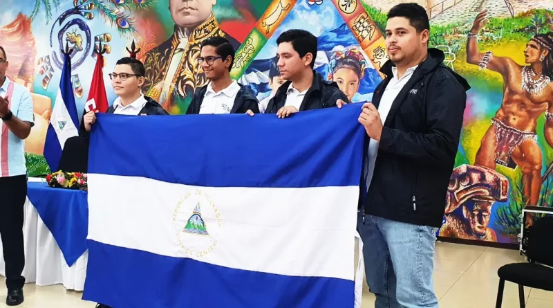 abanderamiento, estudiantes, mined, ministerio de educación, nicaragua, olimpiadas matemáticas