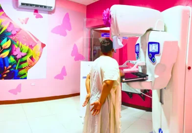 salud, minsa, hospital de mujeres, cancer de mama, exámenes, mujeres, equipos, tecnologia