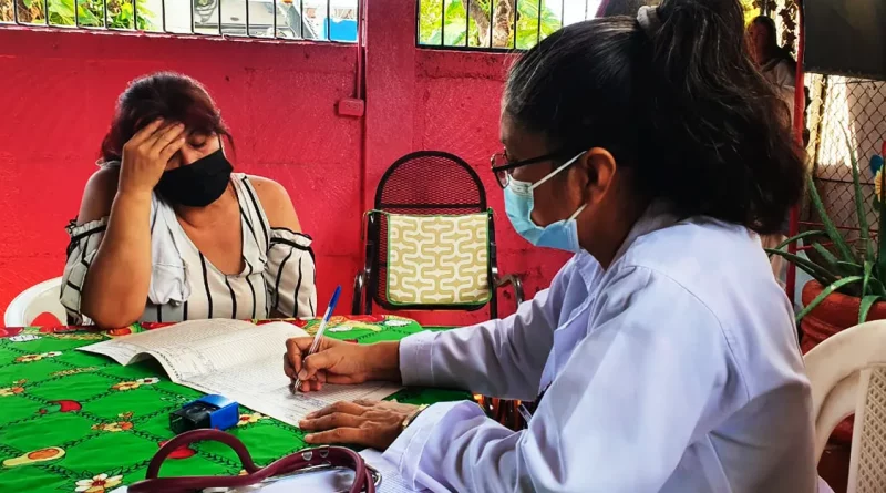 clinica movil, feria de salud, los robles, minsa