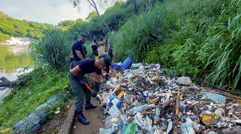 ejercito de nicaragua, jornada, ecologica, laguna de tiscapa, managua