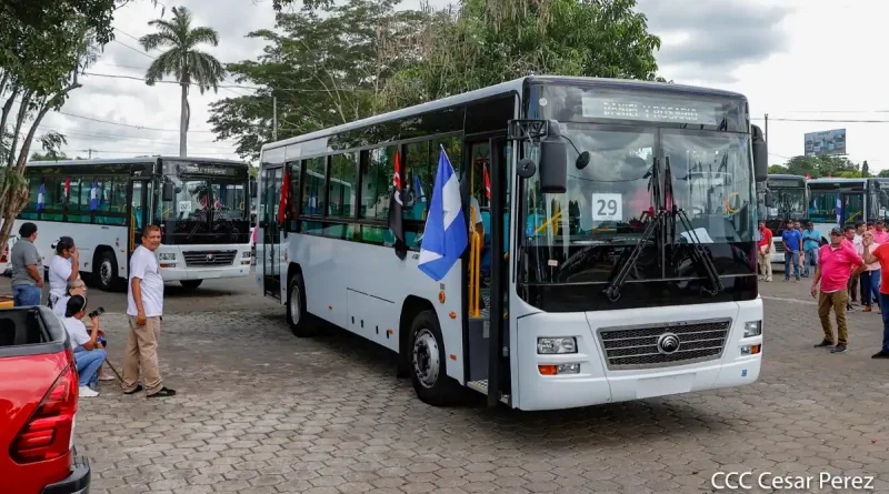 Buses, China, managua, nicaragua, transporte público,