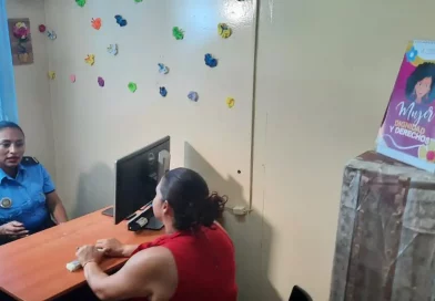 comisaría de mujer, Policía Nacional, Nicaragua, Granada, segunda, inauguran, seguridad, mujeres, Comisaría de la Mujer y la Niñez,