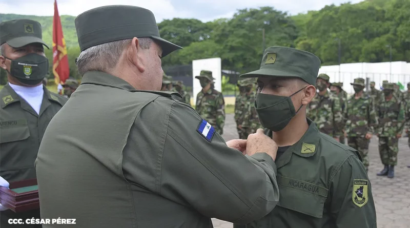 ejercito de nicaragua, graduacion, nicaragua, curso de infanteria, benjamin zeledon,