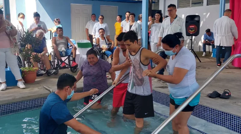 hospital ald chavarria, area de piscina, hidroterapia, minsa, nicaragua