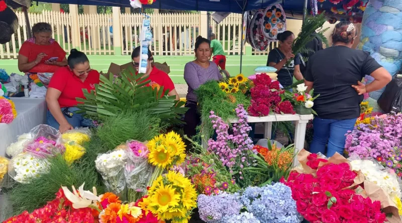 flores, nicaragua, matagalpa, cementerio, feria