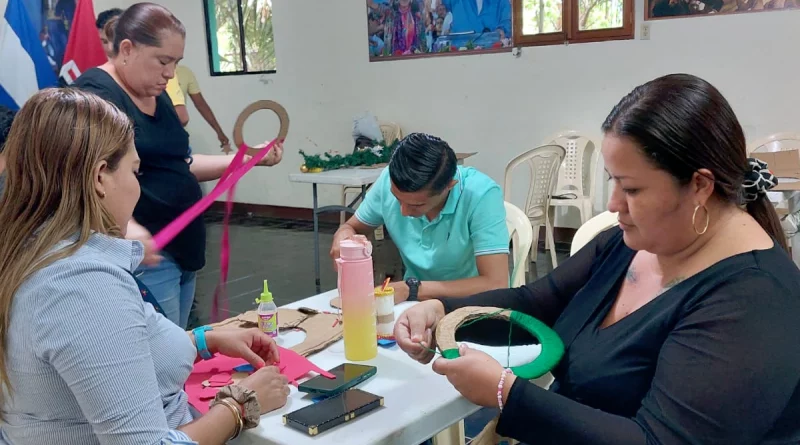 nicaragua, ambientalista guardabarranco, jovenes, adornos navideños, movimiento ambientalista guardabarranco