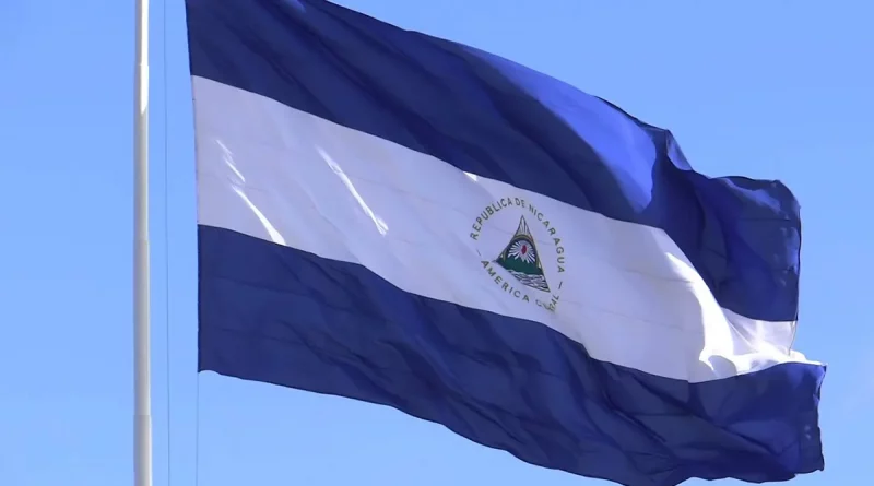 bandera de nicaragua, economia, nicaragua, expancion, ecnonomia,