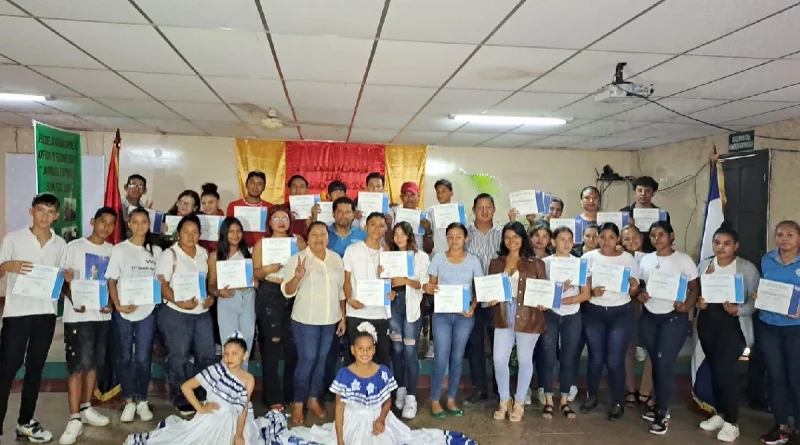 nicaragua, escuelas municipales de oficio, protagonistas graduados