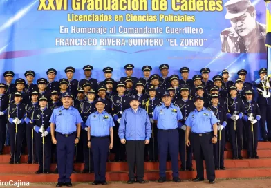 presidente de nicaragua, universidad de ciencias policiales, leonel rugama, rosario murillo, cadetes, promocion de cadetes,
