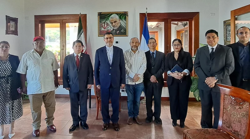 nicaragua, delegacion nicaraguense, iran, firma de libro de condolencias