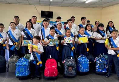 utiles escolares, ciclo escolar 2024, policia nacional de nicaragua, matagalpa, nicaragua