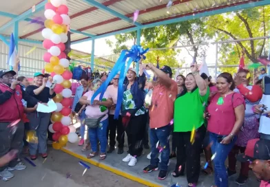 mercado el mayorea, alcaldía de managua, comerciantes, tramo, inauguración, entrega, globos, cinta, mejoras,