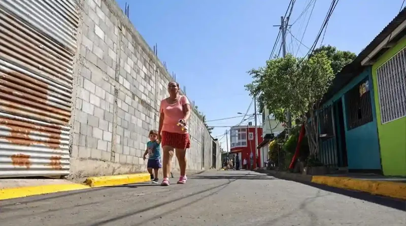 alcaldia de managua, mejoramiento de calles, nuevas calles, nicaragua, barrio Edgard Lang, managua,