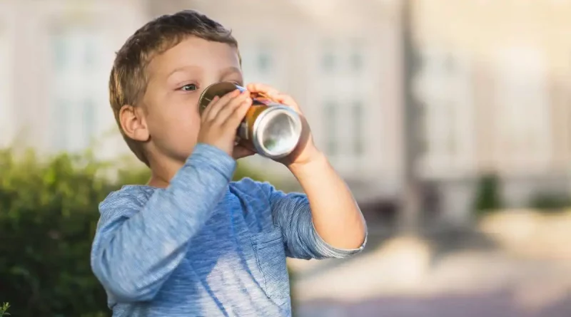 bebidas energéticas, cafeina, energizantes, niños, adolescentes, consumo, vinculan, enfermedades mentales, salud mental, investigadores, estudio, asociación, provocar, menores,