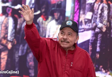 nicaragua, comandante daniel ortega, general sandino, acto de conmemoracion,