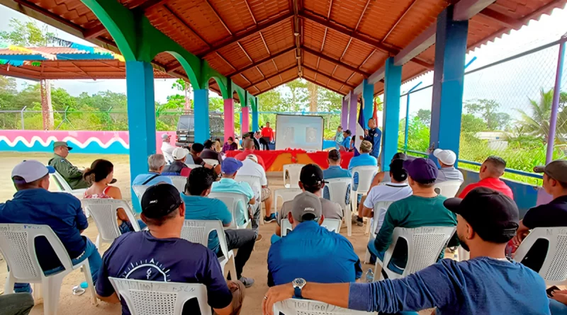 transportista del sector acuático, rio san juan, ejercito de nicaragua, nicaragua