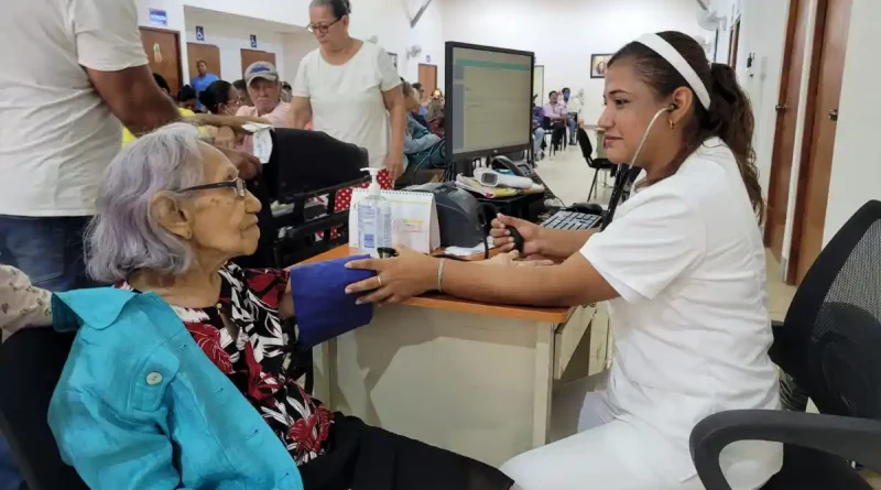 adultos mayores, nicaragua, minsa, amor y cuido,