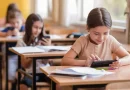 Reino Unido, prohibir, uso de celulares, teléfonos móviles, escuelas, combatir, distracciones, acoso escolar, prohiben celulares en escuelas,