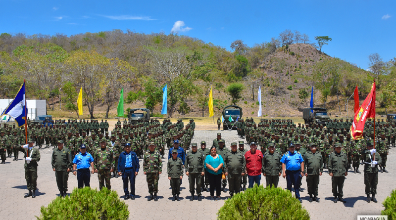 ejercito de nicaragua, graduación, 81 curso avanzado de infantería