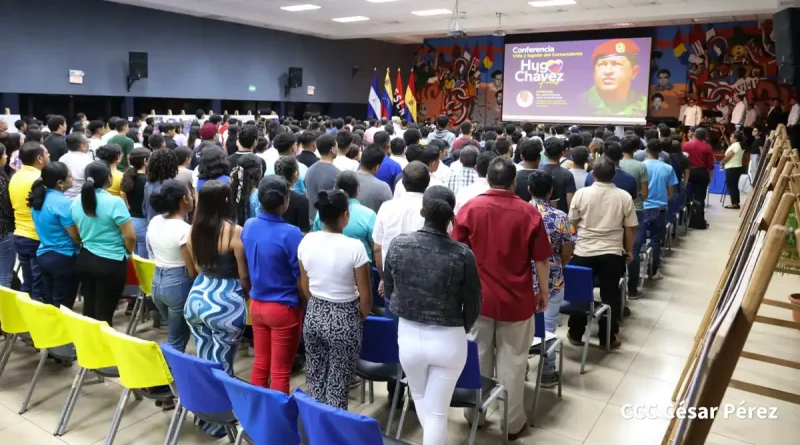 estudiantes, UNAN, Managua, celebra, charla, Chávez en el corazón del pueblo, Comandante eterno, líder venezolano, legado, Hugo Chávez,