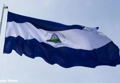 nicaragua, bandera de nicaragua, cumbre de jefes de estado y de gobierno de la comunidad de estados latinoamericanos y caribeños,